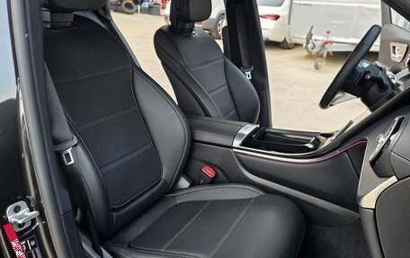 Mercedes-Benz GLC, 2023 год, 6 900 000 рублей, 11 фотография