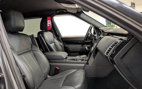 Land Rover Discovery IV, 2018 год, 3 600 000 рублей, 24 фотография