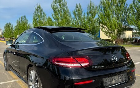 Mercedes-Benz C-Класс, 2019 год, 3 499 999 рублей, 4 фотография