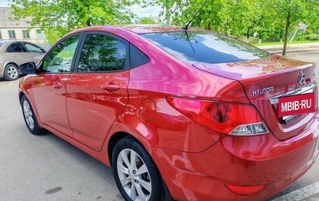 Hyundai Solaris II рестайлинг, 2013 год, 720 000 рублей, 4 фотография