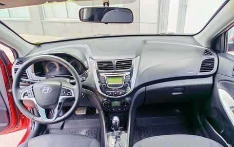 Hyundai Solaris II рестайлинг, 2013 год, 720 000 рублей, 13 фотография