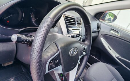 Hyundai Solaris II рестайлинг, 2013 год, 720 000 рублей, 25 фотография