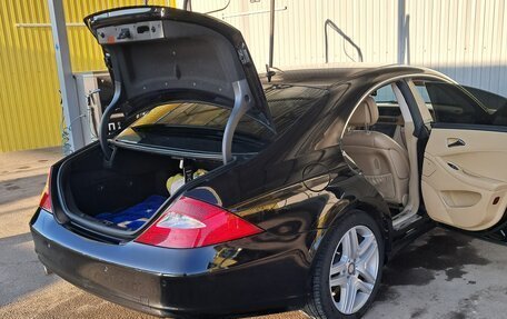 Mercedes-Benz CLS, 2007 год, 1 350 000 рублей, 12 фотография