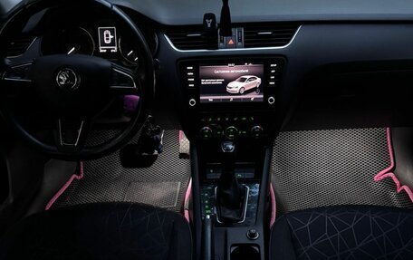 Skoda Octavia, 2018 год, 1 200 000 рублей, 9 фотография