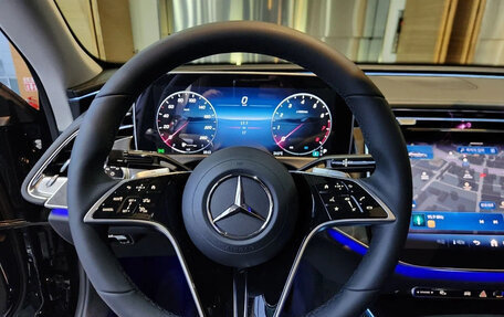 Mercedes-Benz E-Класс, 2024 год, 6 500 000 рублей, 9 фотография