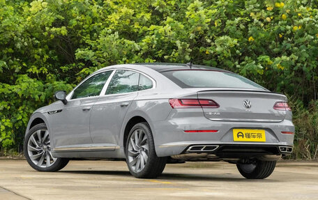 Volkswagen Passat CC, 2024 год, 4 300 000 рублей, 5 фотография