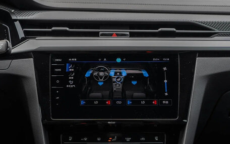 Volkswagen Passat CC, 2024 год, 4 300 000 рублей, 30 фотография