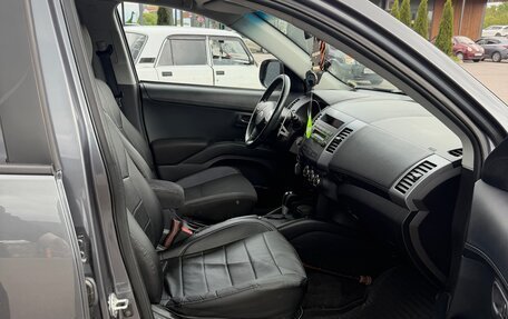 Mitsubishi Outlander III рестайлинг 3, 2012 год, 800 000 рублей, 8 фотография