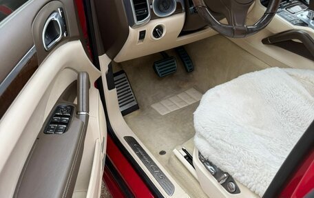 Porsche Cayenne III, 2014 год, 2 300 000 рублей, 7 фотография