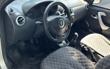 Renault Sandero I, 2011 год, 700 000 рублей, 8 фотография