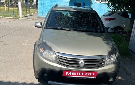 Renault Sandero I, 2011 год, 700 000 рублей, 2 фотография