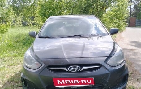 Hyundai Solaris II рестайлинг, 2012 год, 730 000 рублей, 6 фотография