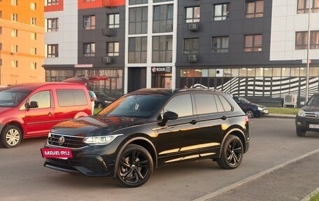 Volkswagen Tiguan II, 2021 год, 3 850 000 рублей, 4 фотография