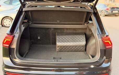 Volkswagen Tiguan II, 2021 год, 3 850 000 рублей, 16 фотография