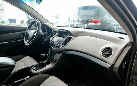 Chevrolet Cruze II, 2011 год, 499 000 рублей, 13 фотография