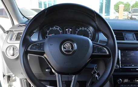 Skoda Rapid I, 2017 год, 1 090 000 рублей, 11 фотография