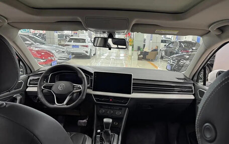 Volkswagen Tiguan II, 2023 год, 2 000 000 рублей, 7 фотография