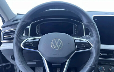 Volkswagen Tiguan II, 2022 год, 2 000 000 рублей, 8 фотография