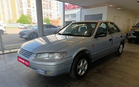 Toyota Camry, 1998 год, 359 000 рублей, 1 фотография