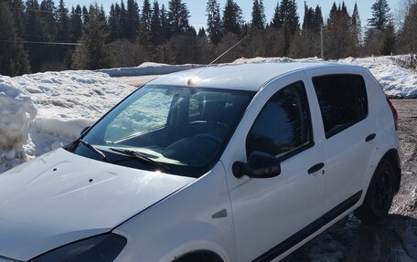 Renault Sandero I, 2011 год, 260 000 рублей, 1 фотография