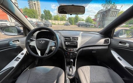 Hyundai Solaris II рестайлинг, 2015 год, 649 000 рублей, 4 фотография