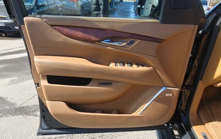 Cadillac Escalade IV, 2016 год, 3 150 000 рублей, 10 фотография