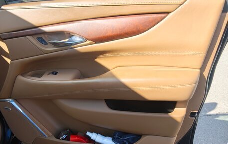 Cadillac Escalade IV, 2016 год, 3 150 000 рублей, 8 фотография
