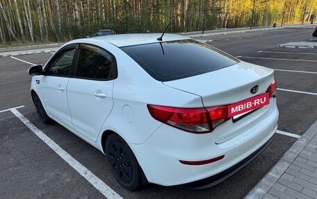 KIA Rio III рестайлинг, 2016 год, 1 030 000 рублей, 6 фотография