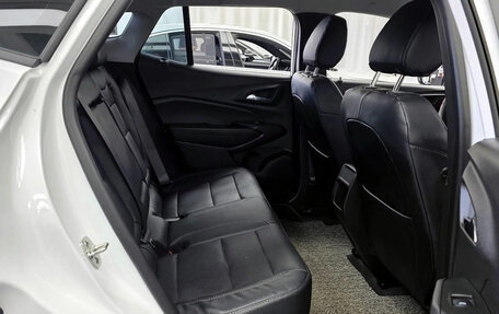 Chevrolet Trax, 2025 год, 1 790 000 рублей, 12 фотография