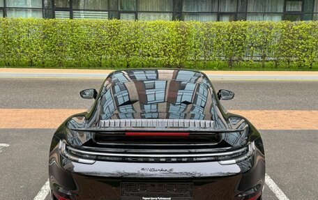 Porsche 911, 2023 год, 28 500 000 рублей, 8 фотография