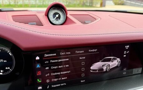 Porsche 911, 2023 год, 28 500 000 рублей, 19 фотография