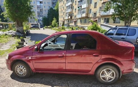 Renault Logan I, 2010 год, 370 000 рублей, 5 фотография