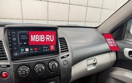 Mitsubishi Pajero Sport II рестайлинг, 2011 год, 1 755 000 рублей, 2 фотография