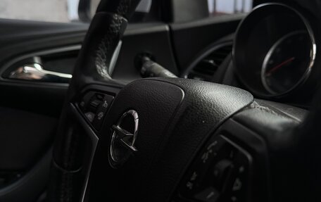 Opel Astra J, 2013 год, 585 000 рублей, 8 фотография