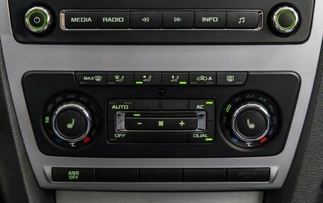 Skoda Octavia, 2012 год, 1 048 000 рублей, 24 фотография