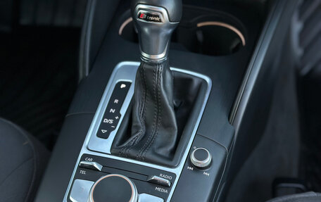 Audi A3, 2018 год, 1 890 000 рублей, 15 фотография