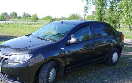 Renault Logan II, 2015 год, 625 000 рублей, 1 фотография