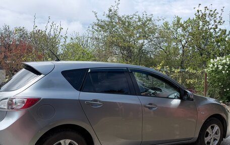 Mazda 3, 2011 год, 1 100 000 рублей, 2 фотография