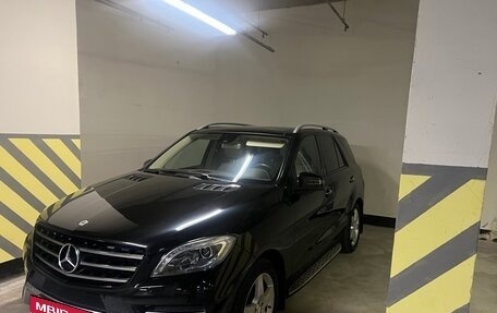 Mercedes-Benz M-Класс, 2012 год, 2 310 000 рублей, 2 фотография