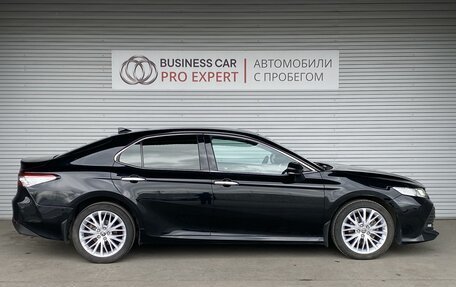 Toyota Camry, 2020 год, 2 945 000 рублей, 4 фотография