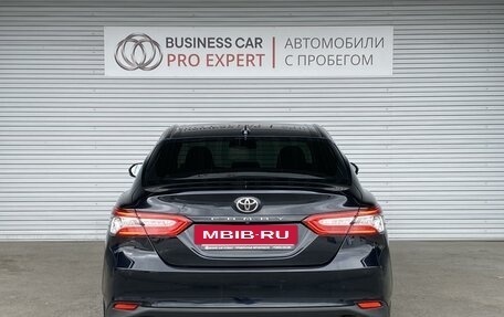 Toyota Camry, 2020 год, 2 945 000 рублей, 6 фотография