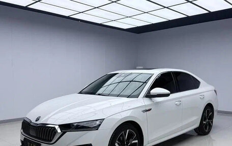 Skoda Octavia IV, 2022 год, 1 610 000 рублей, 1 фотография