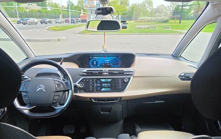 Citroen C4 Picasso II рестайлинг, 2016 год, 1 750 000 рублей, 10 фотография