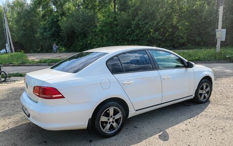 Volkswagen Passat B7, 2011 год, 850 000 рублей, 4 фотография
