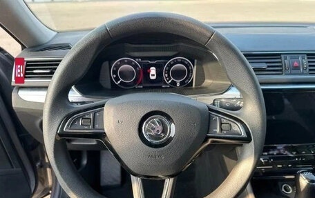 Skoda Superb III рестайлинг, 2022 год, 1 630 000 рублей, 8 фотография