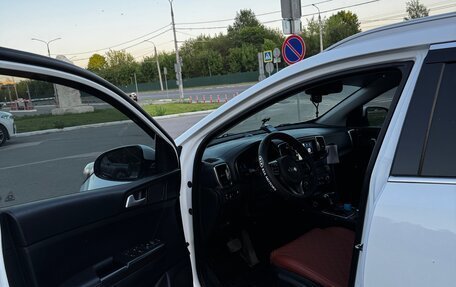 KIA Sportage IV рестайлинг, 2017 год, 2 200 000 рублей, 14 фотография