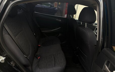 Hyundai Solaris II рестайлинг, 2015 год, 260 000 рублей, 11 фотография