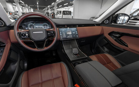 Land Rover Range Rover Evoque II, 2025 год, 5 790 000 рублей, 9 фотография