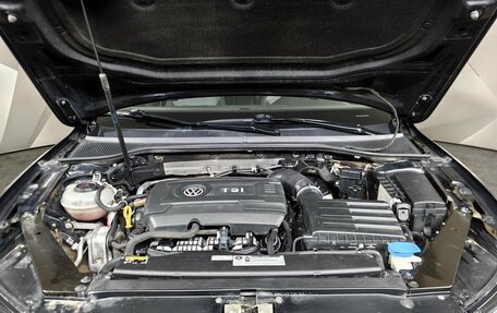Volkswagen Passat B8 рестайлинг, 2018 год, 2 375 000 рублей, 11 фотография
