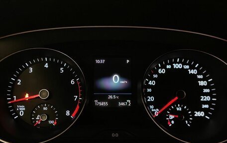Volkswagen Passat B8 рестайлинг, 2018 год, 2 375 000 рублей, 18 фотография